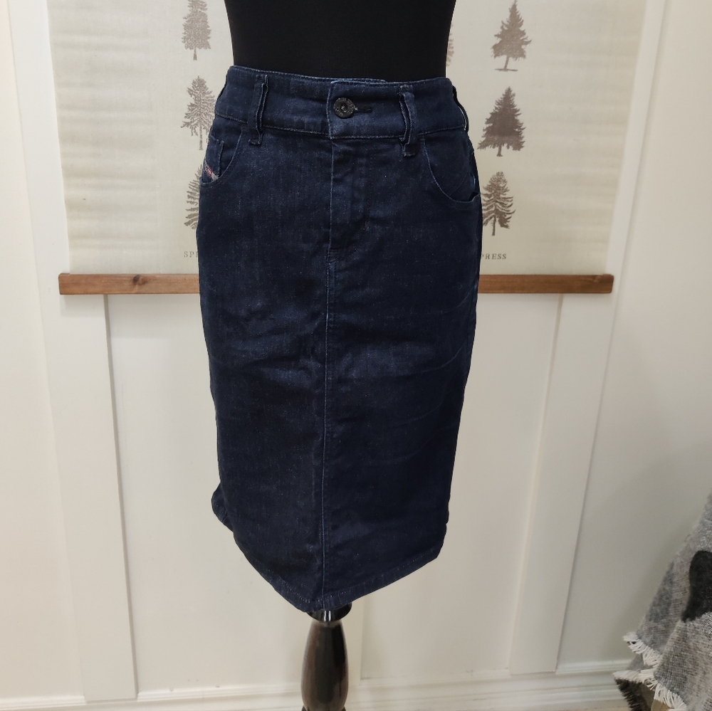 Diesel O-DIESEL-NP Denim Pencil Skirt Dark Indigo -Size 28 (Measures 30' Waist)